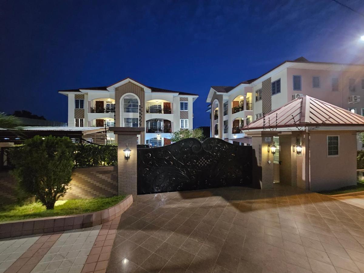 Ibranad Apartments Acra Exterior foto